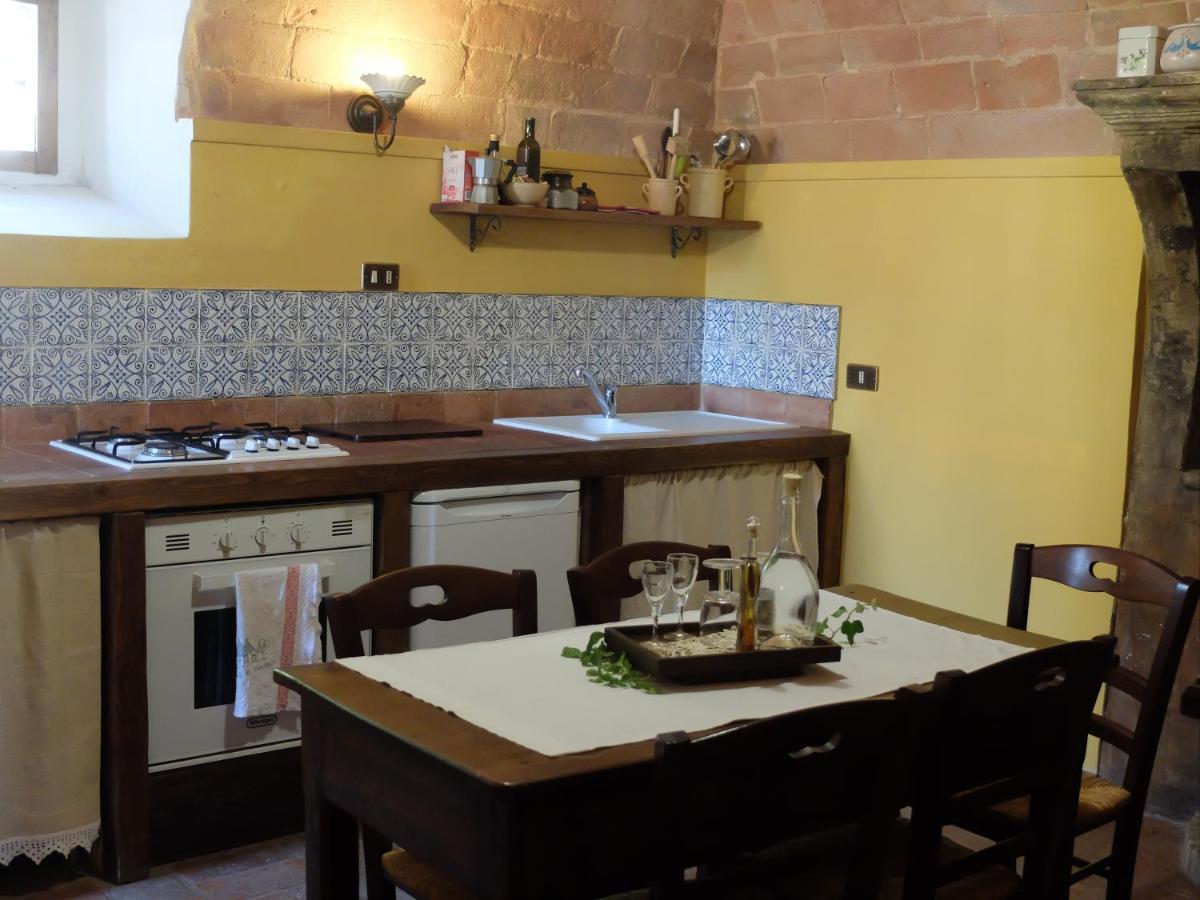 Case Vacanza Da Rosina E T Santo Stefano Di Sessanio Exterior foto